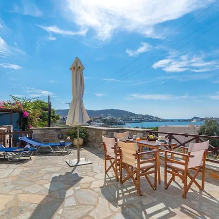 Apartment Reggina's Finikas (Syros)