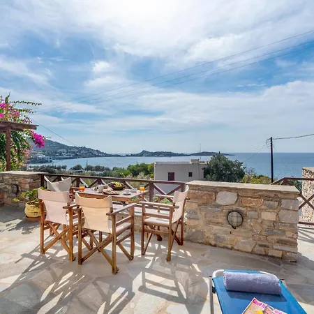 Reggina's Apartment Finikas (Syros)